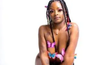 Hot & Readyy - Image 2