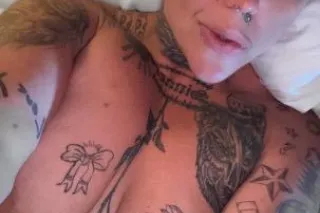 🫦💋💥Let me be your afternoon delight or your Midnight Secret💋Tall; Seductive; Tattooed Blonde Bombshell! Great skill &&& service 💸🤪🚗💥💋 - Image 2