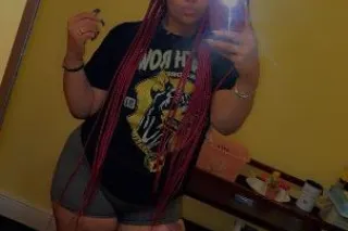 Bored af 😌Lets hangout 💦💦🥰🍑 - ... - Image 3